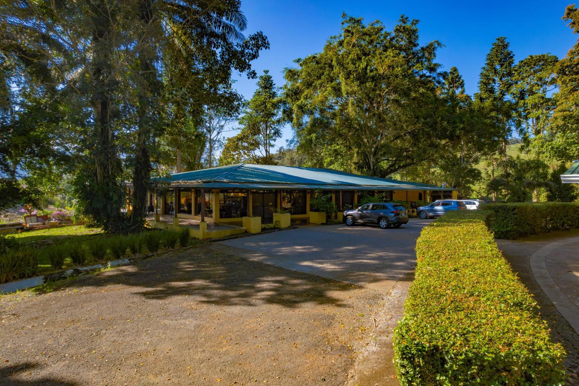 Hotel Villa Florencia Turrialba Exterior foto