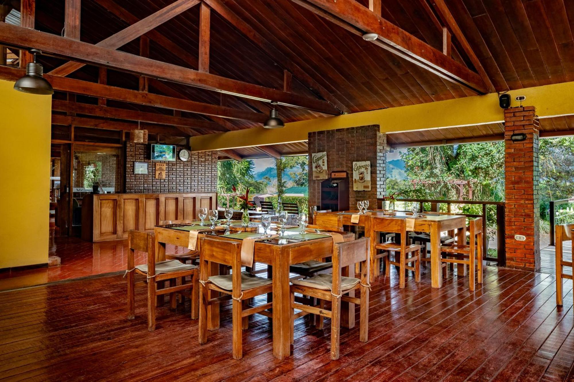 Hotel Villa Florencia Turrialba Exterior foto
