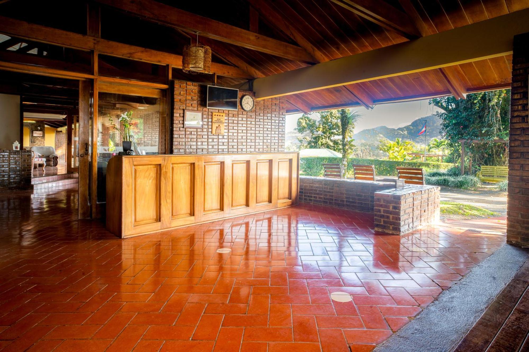 Hotel Villa Florencia Turrialba Exterior foto